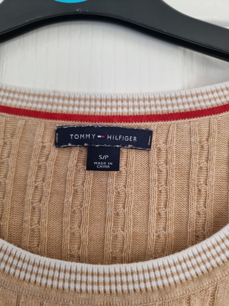 Immagine di Women's Tommy Hilfiger Long Sleeved T-Shirt 5