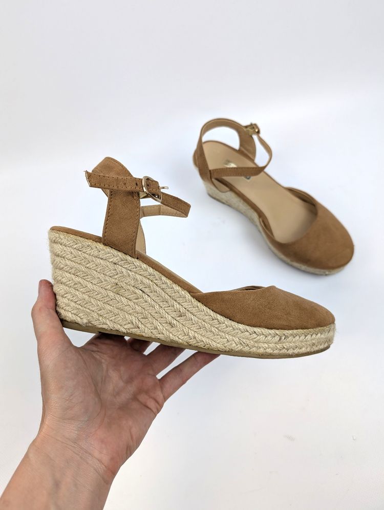 Primark Brązowe espadryle na koturnie Primark 38 bdb sandały plecione camel lato boho zamsz product image