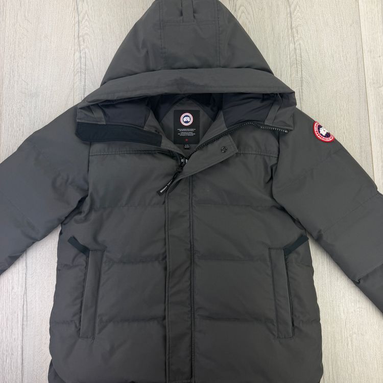 Canada Goose Men’s Graphite MacMillan Jacket - XL image 5