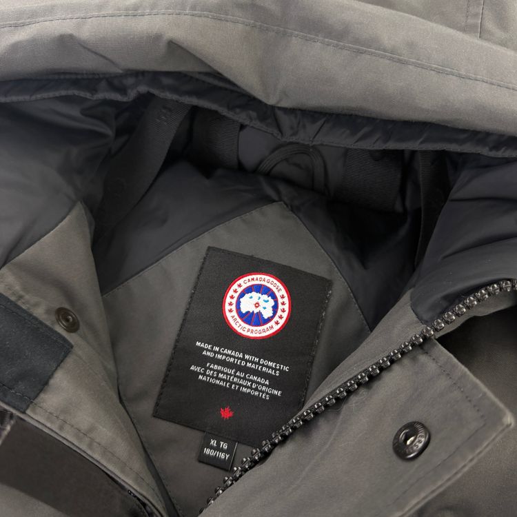 Canada Goose Men’s Graphite MacMillan Jacket - XL image 8