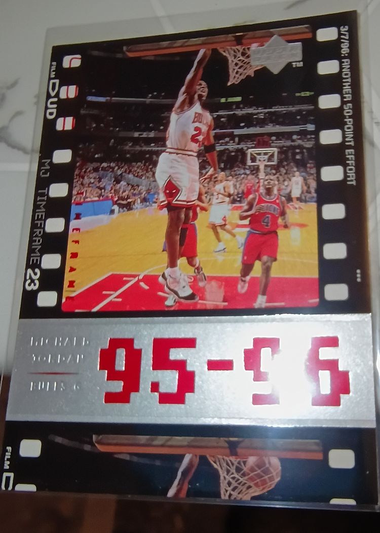 Michael Jordan 1998 Upper Deck MJ Timeframe Dud Film Holo Card #98  