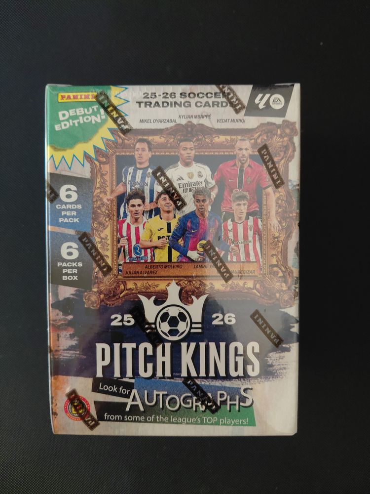 Panini 25-26 Soccer Trading Cards Pitch Kings
