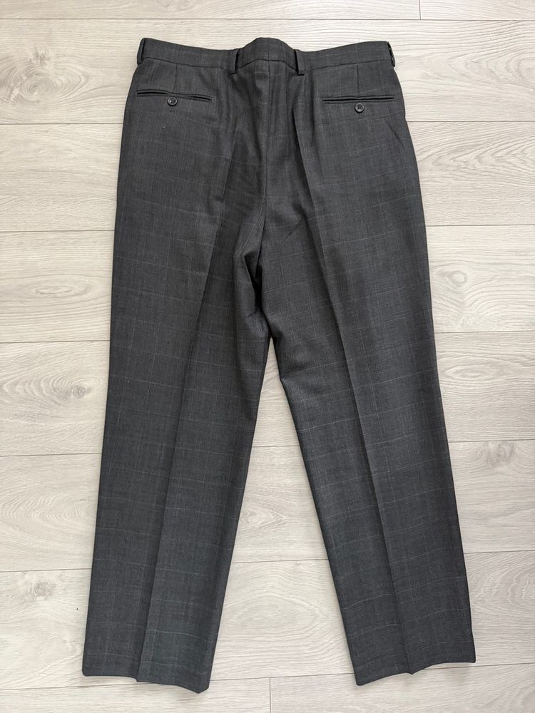 Armani 1990s Windowpane Check Pleated Wool Pants Gray - Size 38 Waist image 9