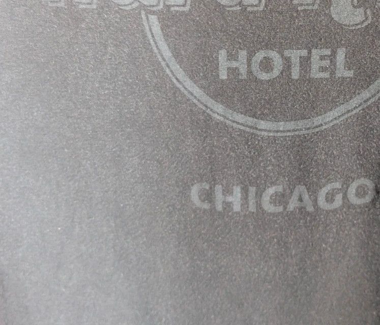 Hard Rock Hotel Chicago T-Shirt Black XL Extra Large Tonal Graphic Cotton Top image 10