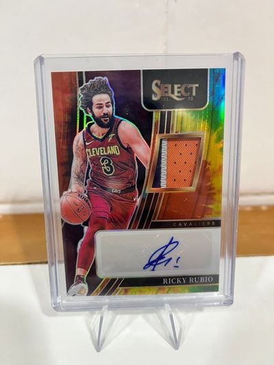 Select Basketball Trading Card With Autograph And Patch