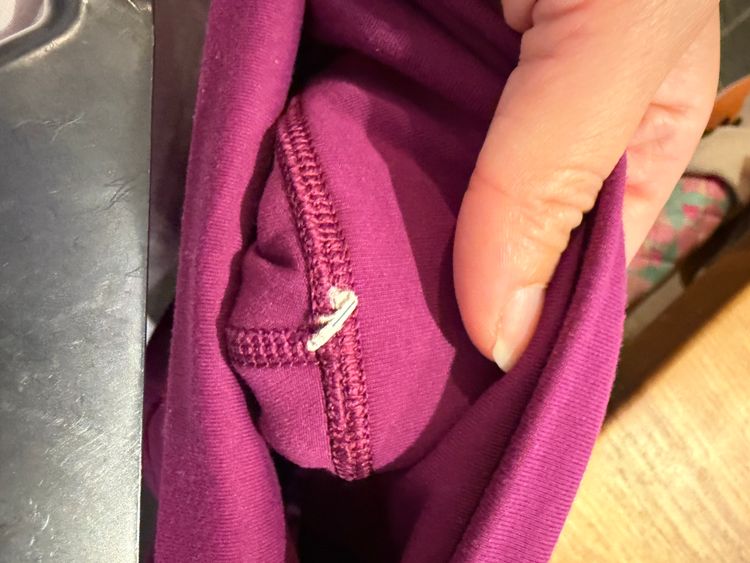 Immagine di Rare lattice Lululemon Purple Leggings UK 10 9