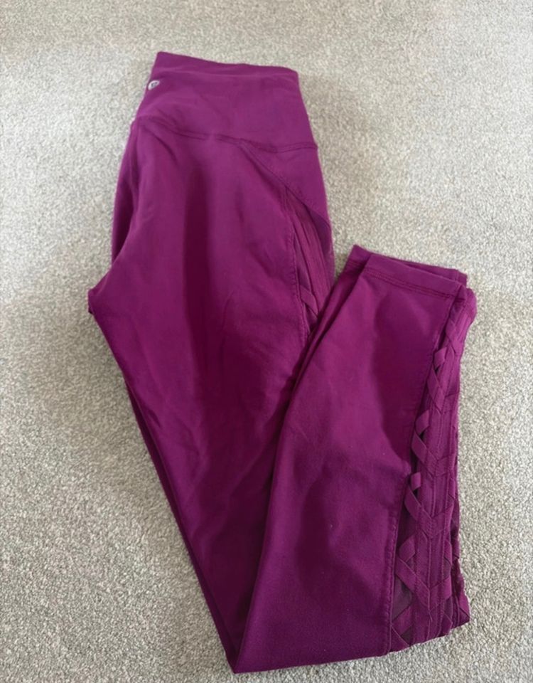Immagine di Rare lattice Lululemon Purple Leggings UK 10 1