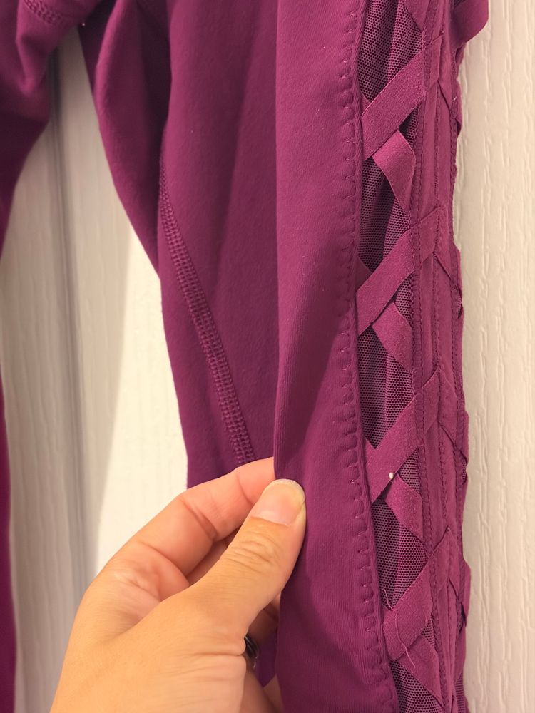 Immagine di Rare lattice Lululemon Purple Leggings UK 10 7