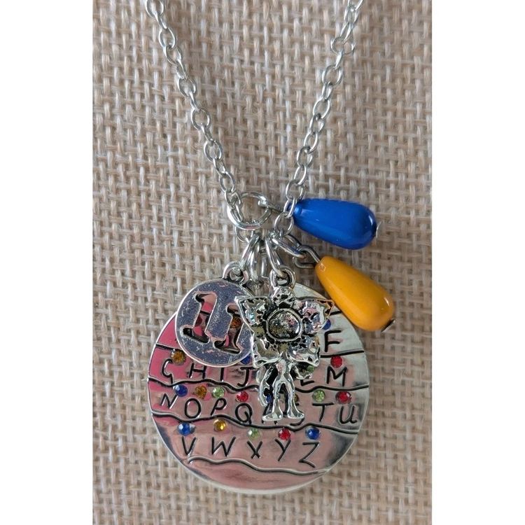 Alphabet Charm Necklace With Colorful Beads And Fairy Charm imagen 1