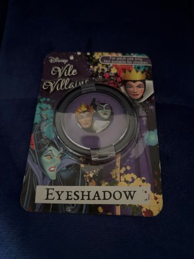 🖤 Disney Vile Villains Purple Eyeshadow • Evil Queen & Maleficent • Brand New ✨ 1