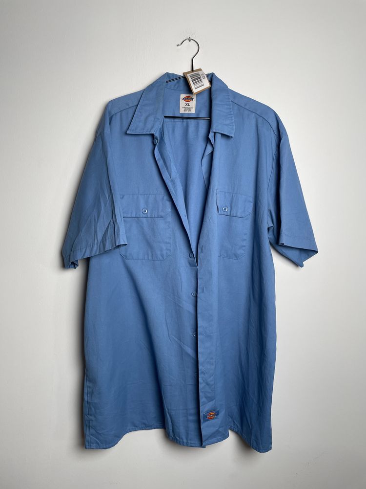 V749 - Size: XL - Dickies & Carhartt
