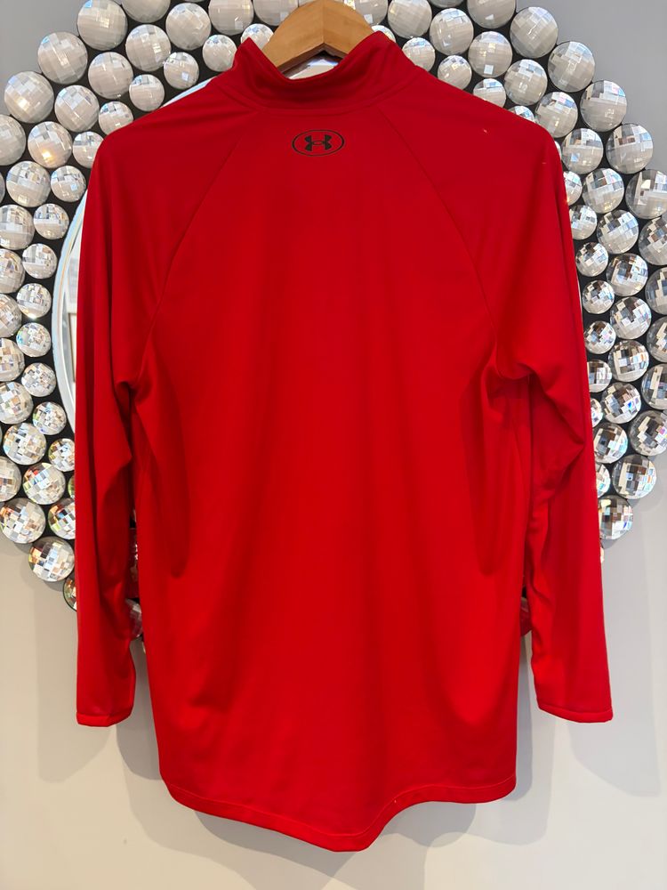 Genuine Under Armour performance 1/4 zip training top in excellent used condition. image 3