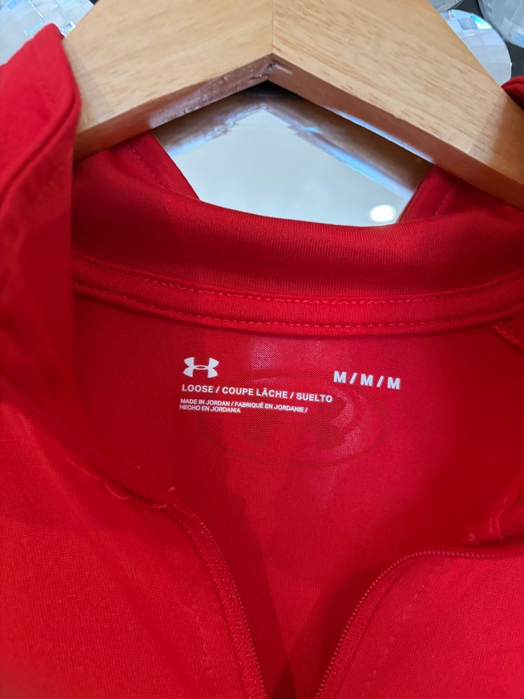 Genuine Under Armour performance 1/4 zip training top in excellent used condition. image 2