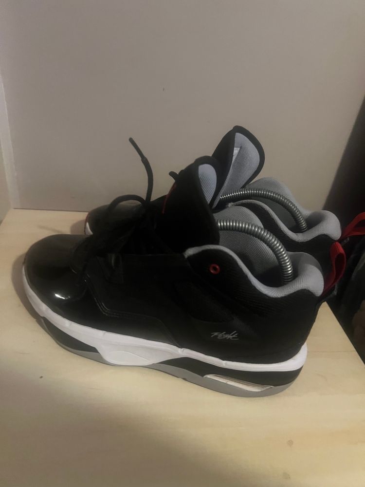 Black And White Sneakers image 2