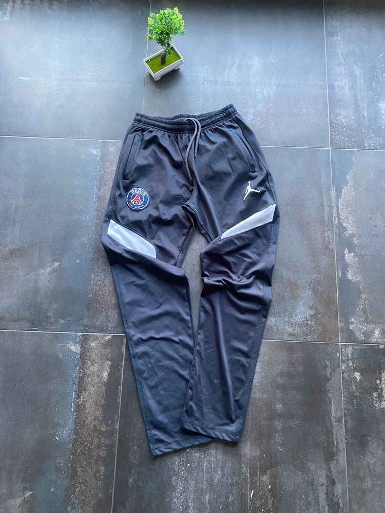Paris Saint-Germain F.C. Paris Saint-Germain Black Sports Pants product image