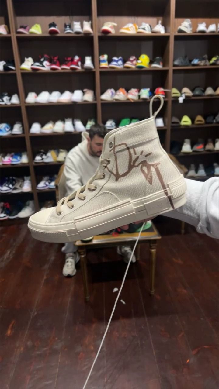 Travis Scott Dior B23 Travis Scott  product image