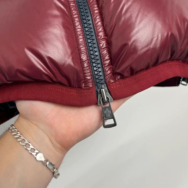 Moncler Navy/Burgundy Puffer Gillet Zipped Jacket imagen 5