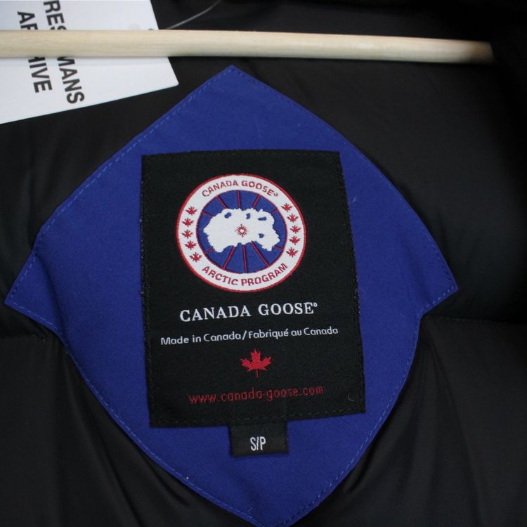 Canada Goose Expedition Parka Down Jacket Medium image 3