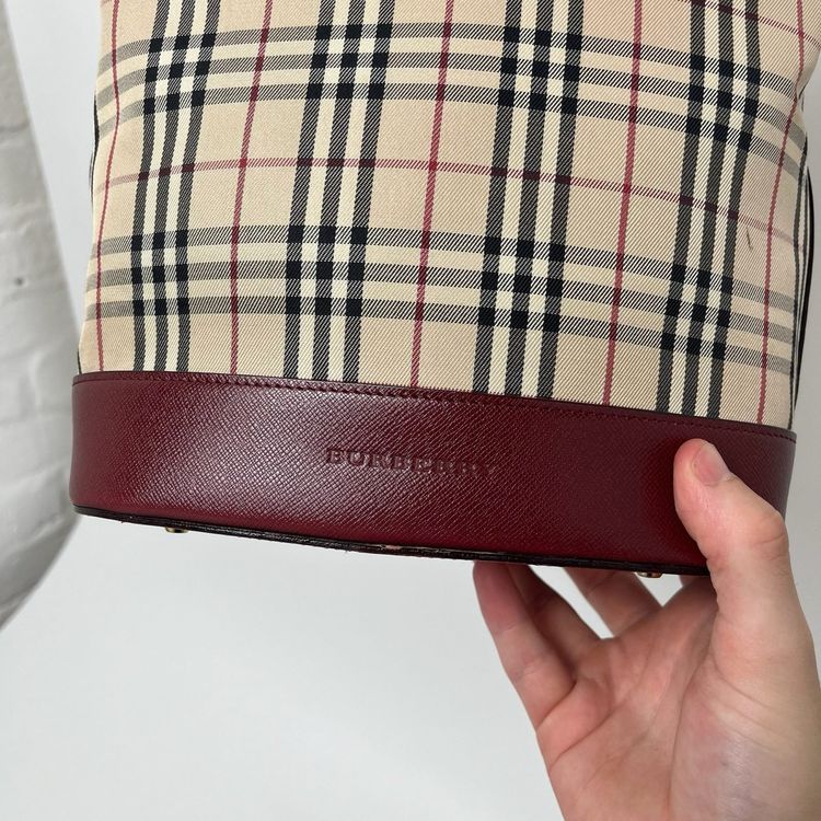 Immagine di Burberry Nova Check Beige Canvas Bag With Burgundy Base & Straps 2