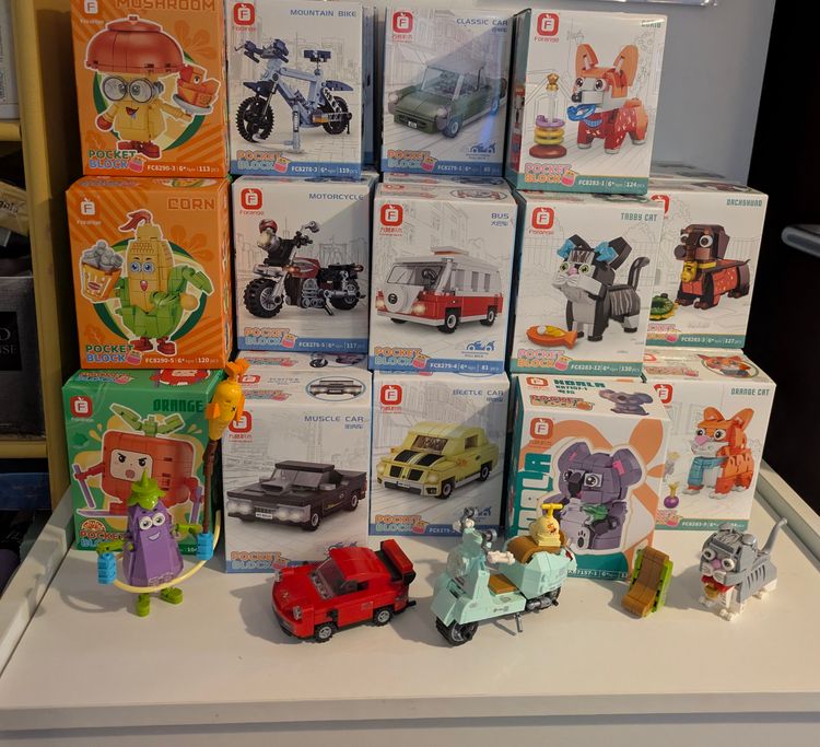 Other Toy Building Block Sets And Figurines product image
