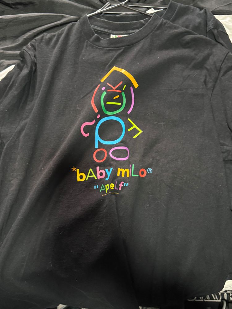 A Bathing Ape(BAPE)vintage rainbow Baby Milo Black T-Shirt