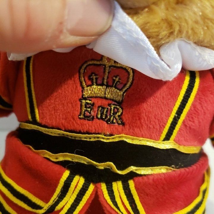 Plush Teddy Bear With British Flag And Crown Embroidery obraz 1