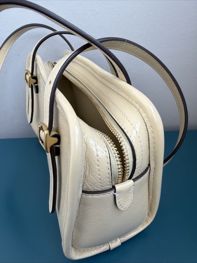 314 Coach Swing Zip Bag 20 Crinkle Patent Leather Moonlight Yellow BN Ltd Re Ed image 3