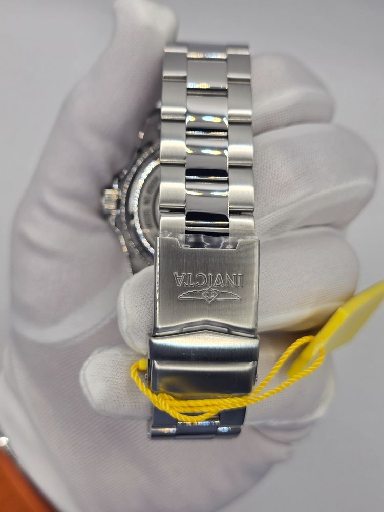 Invicta Pro Crestcore Stainless Steel Wristwatch imagen 5
