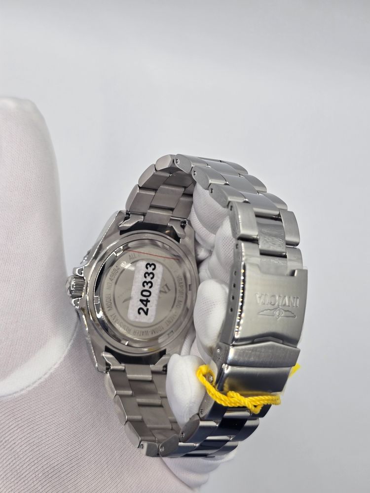 Invicta Pro Crestcore Stainless Steel Wristwatch imagen 6