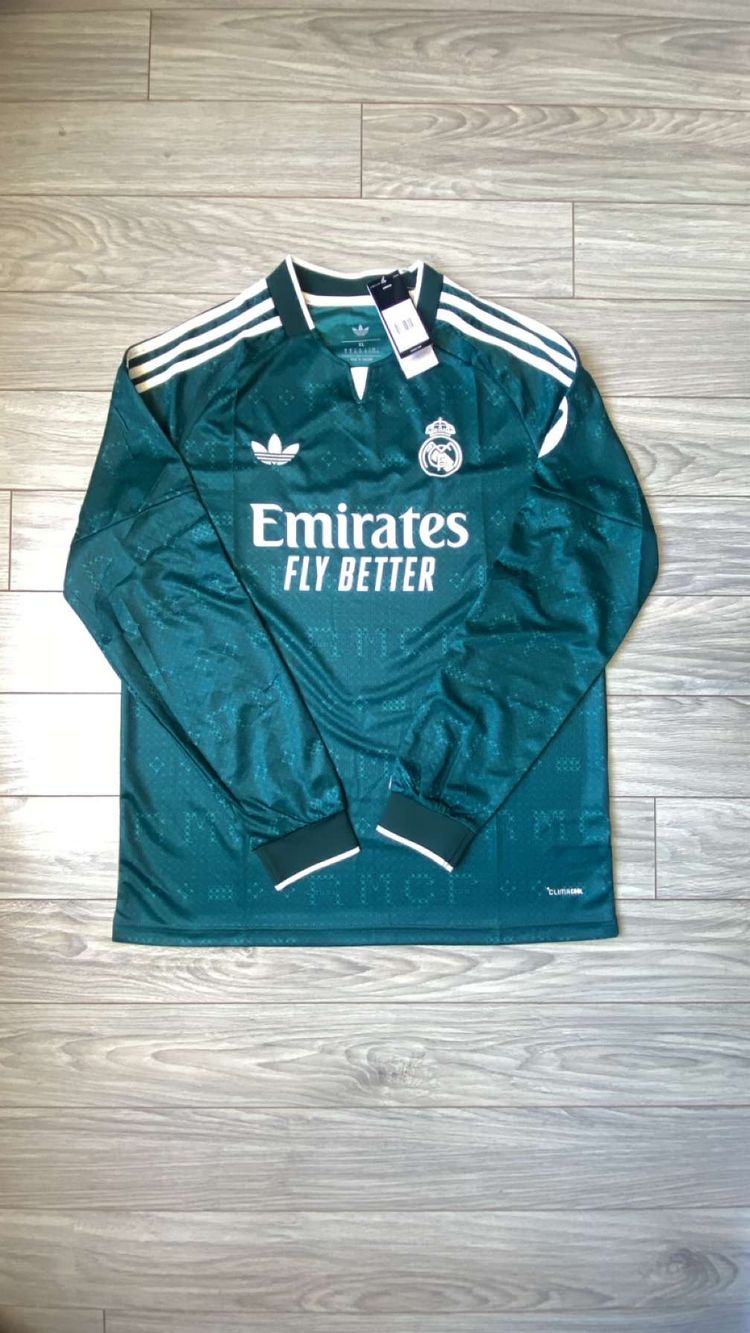 Adidas Real Madrid Football Jersey image 1