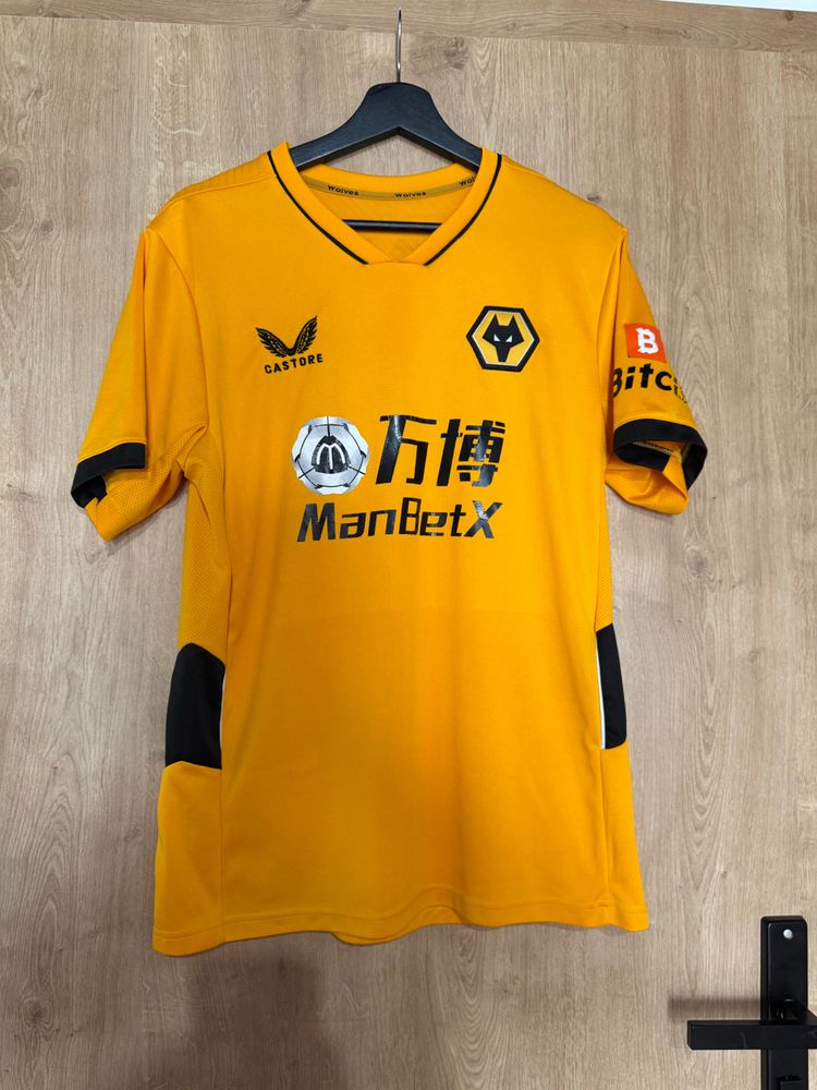 Castore Wolverhampton Wanderers Football Shirt