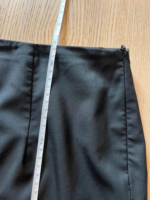 Erny Van Reijmersdal – Asymmetric 100% Wool Skirt – Sculptural Draped – Dutch Designer Archive obraz 6