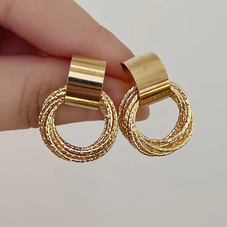 Gold-Tone Hoop Earrings image 5