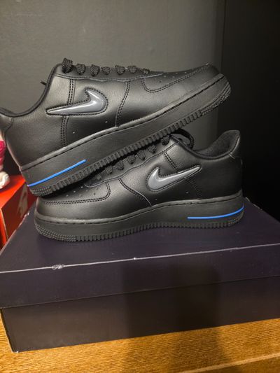 Nike Air Force 1 Jewel Sneakers