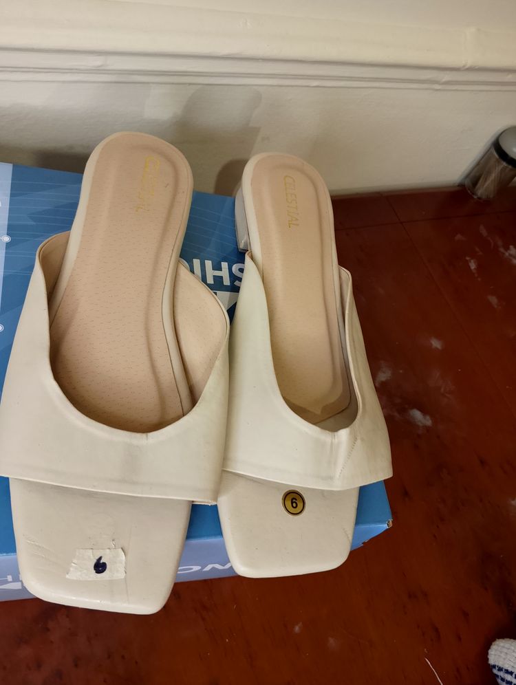 Immagine di Celestial Women'S Slip-On Sandals 2