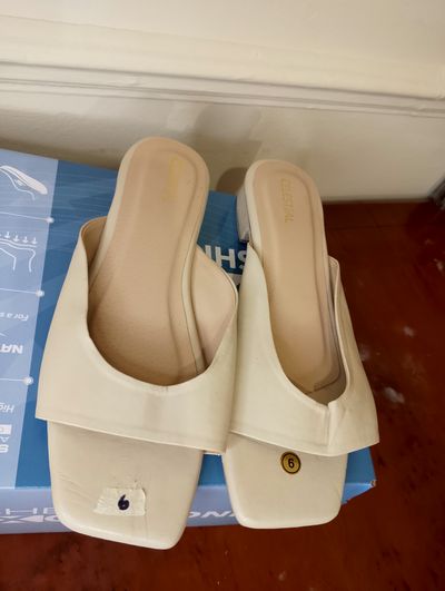 Celestial Women'S Slip-On Sandals