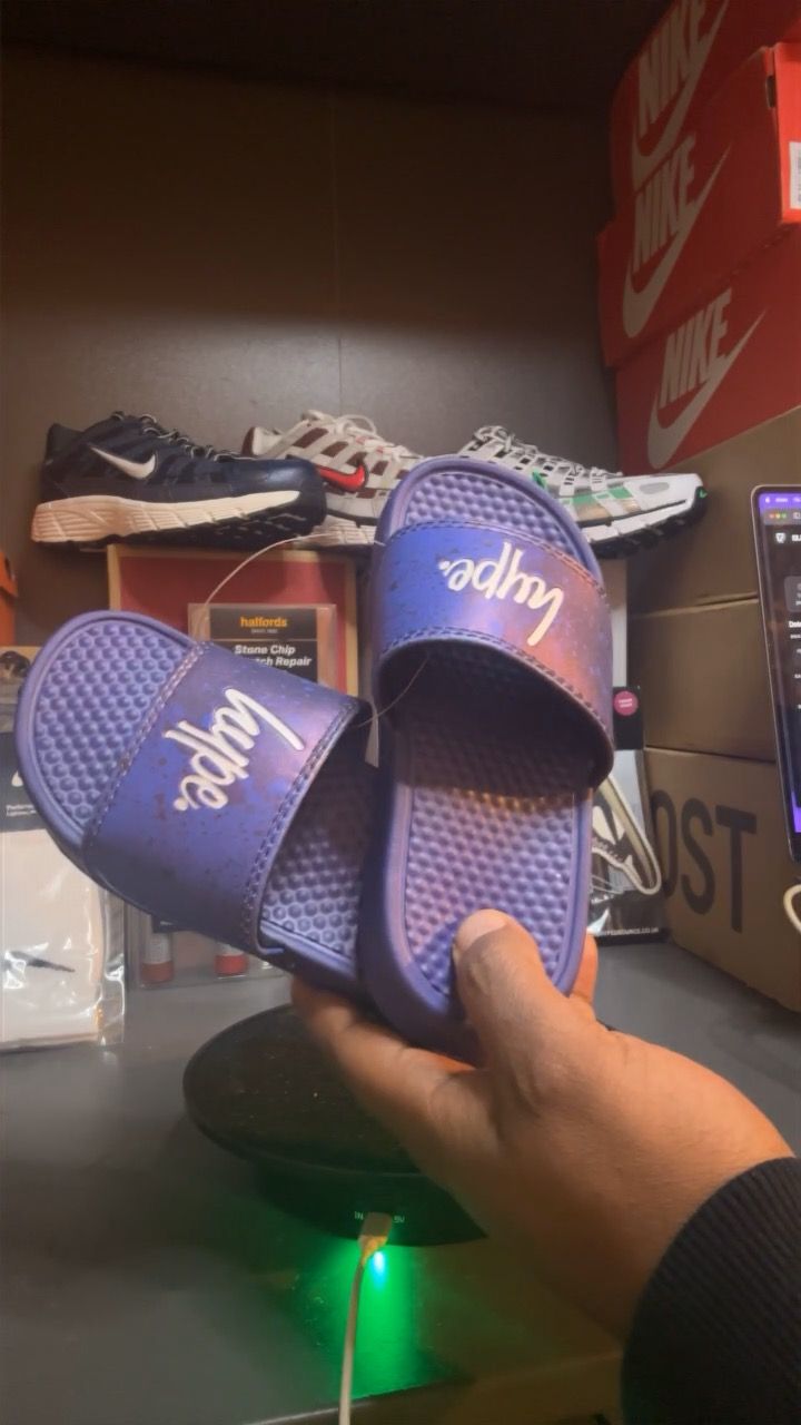 Hype Hype slides size 11k  product image