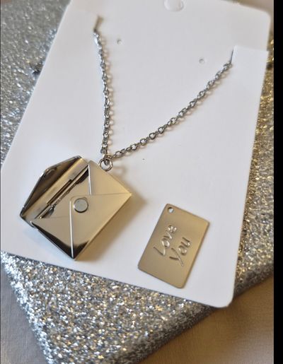 Silver Envelope Pendant Necklace With 'Love You' Tag