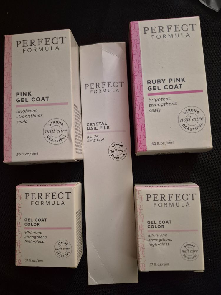 Other Perfect Formula Nail Care Set product image