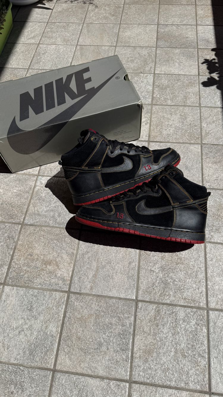 Dunk High SB Unlucky 13 size 44