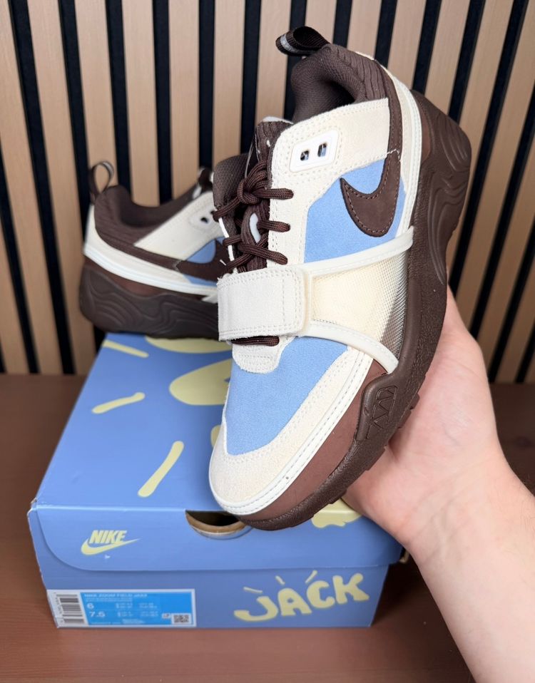 Immagine di Nike x Travis Scott Nike field jazz brand new full box  1