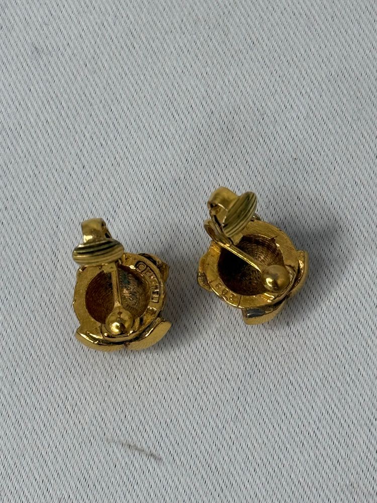Chanel Small Gold Earrings image 3