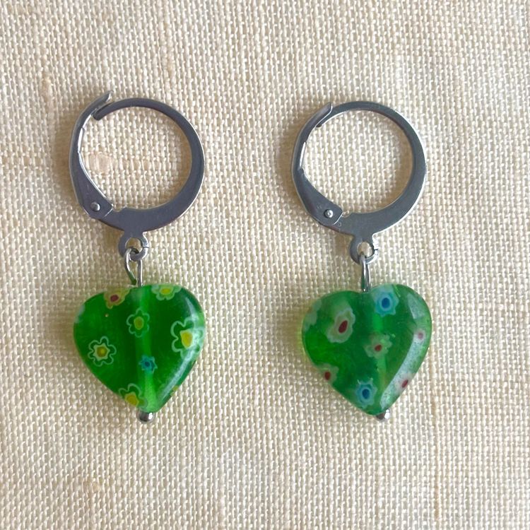 Other Green Heart-Shaped Earrings product image