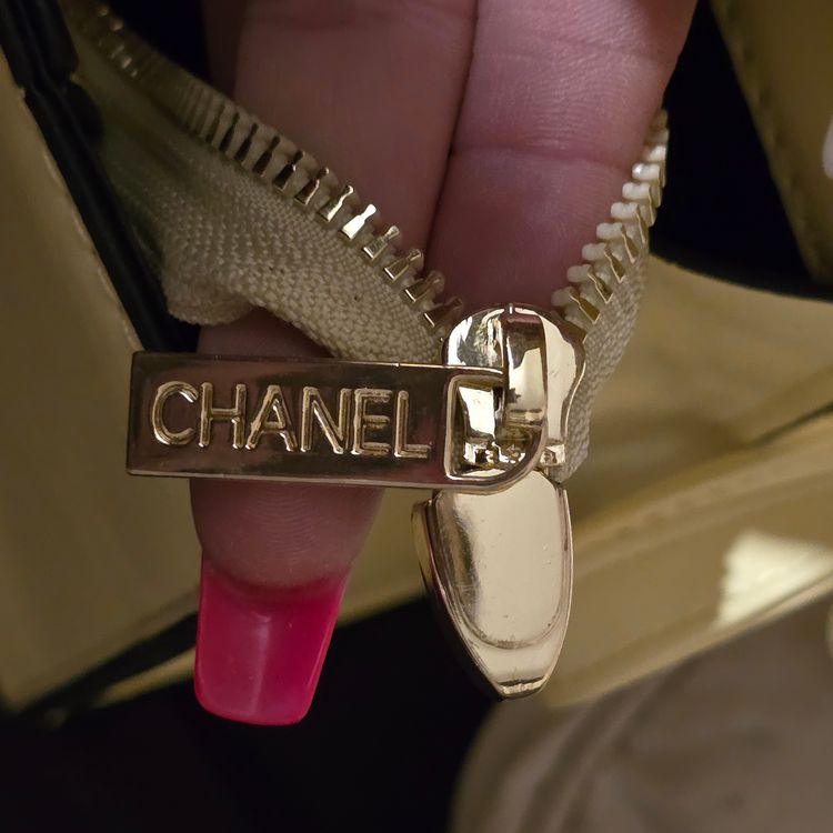 Chanel Handbag 8