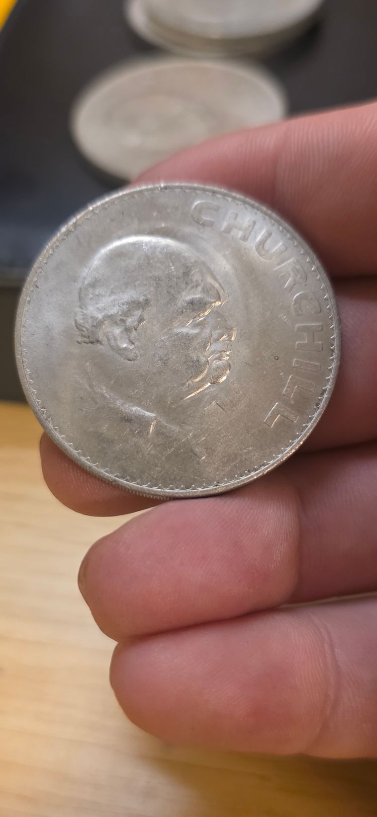 £3). Commemorative Coin Royal mint 1965 imagen 1