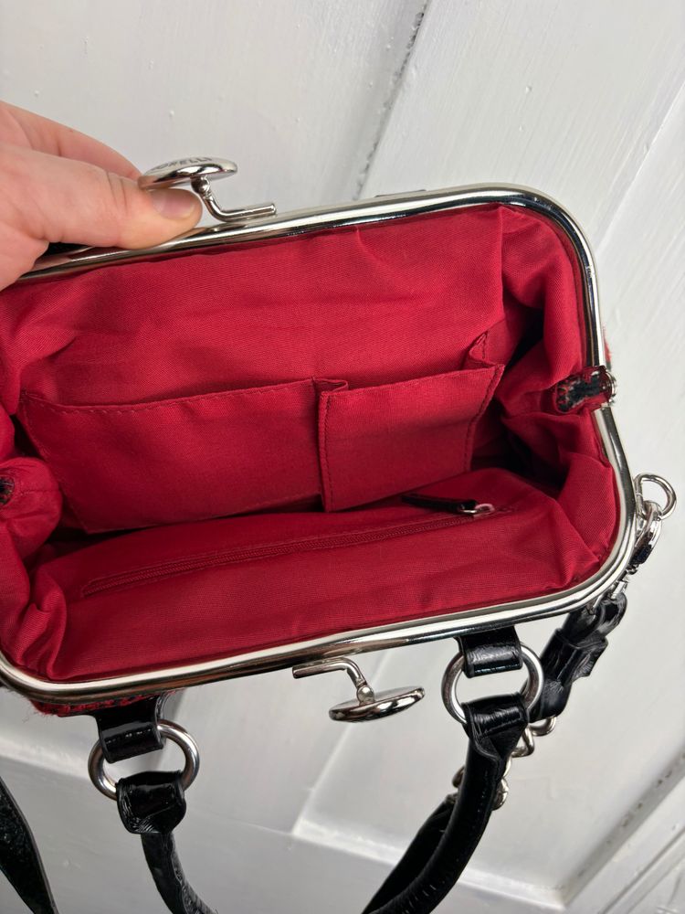 Y2K Plaid Handbag With Black Handles And Silver Clasp 3