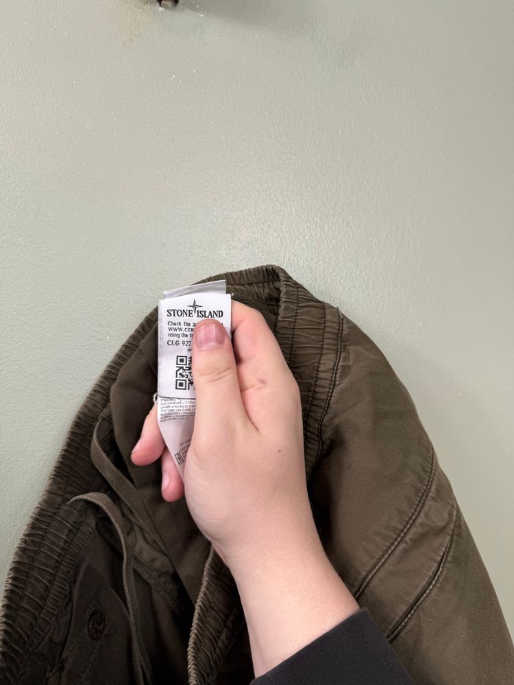 Stone Island Khaki Ghost RE-T Cargo Bottoms image 2