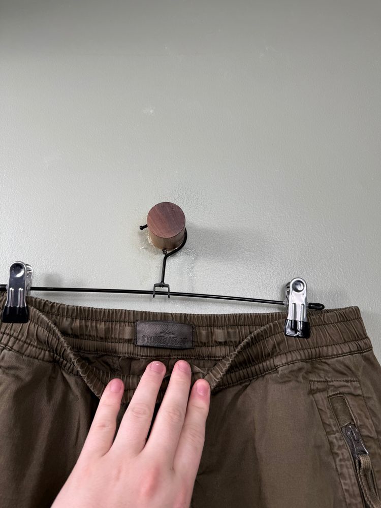 Stone Island Khaki Ghost RE-T Cargo Bottoms image 4