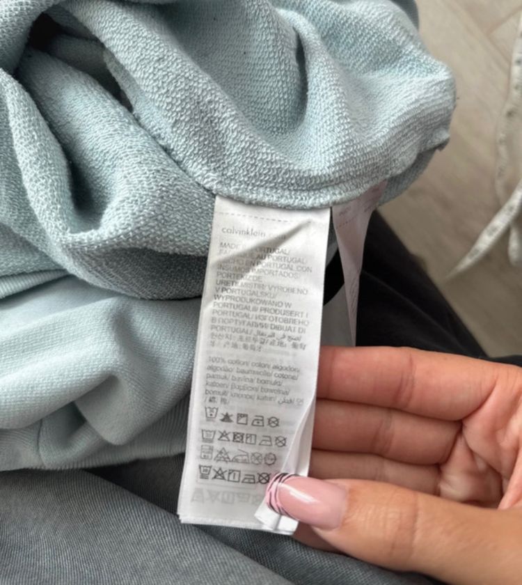 Calvin Klein Jeans Sweatshirt 4
