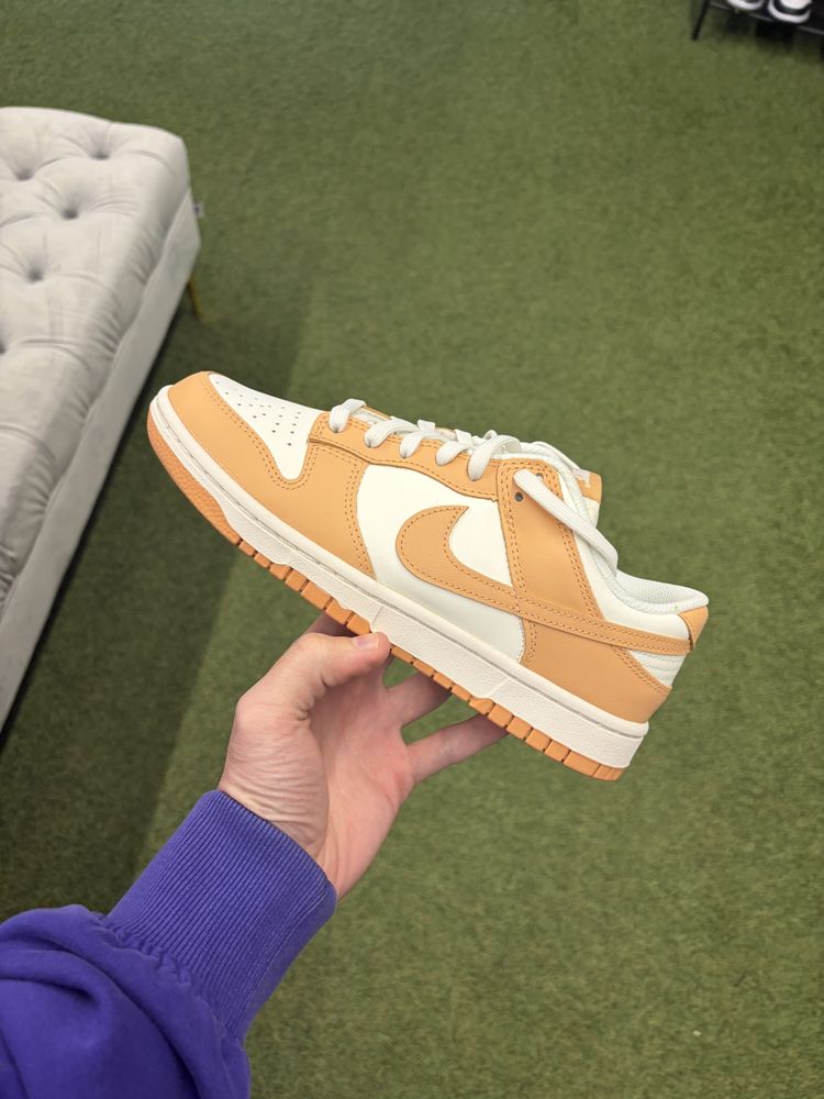 DUNK LOW HARVEST MOON